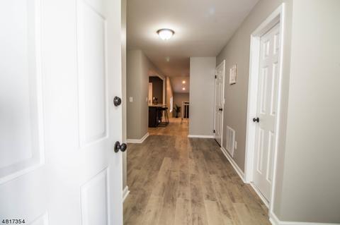 72 Independence Ave, Wayne, NJ 07470 photo 21