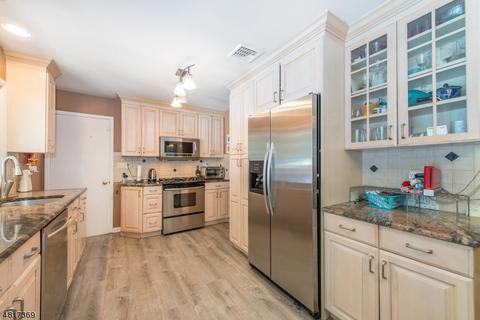 101 Ridge Pl, Wayne, NJ 07470 photo 9