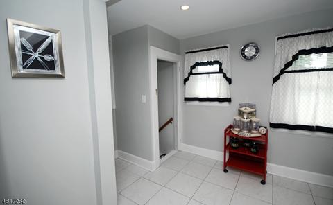 28 Dodd St, Nutley, NJ 07110 photo 8