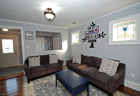 28 Dodd St, Nutley, NJ 07110 photo 4