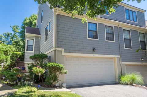 19 Tanager Ct, Wayne, NJ 07470 photo 1