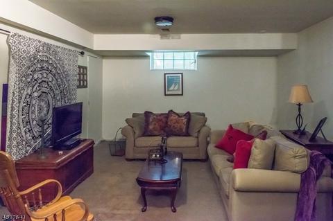 19 Tanager Ct, Wayne, NJ 07470 photo 21