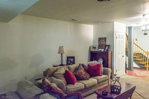 19 Tanager Ct, Wayne, NJ 07470 photo 22