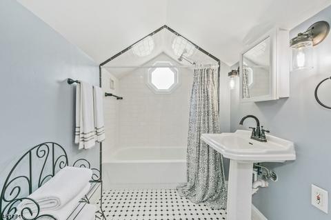 155 Cherry Ave, Bound Brook, NJ 08805 photo 18