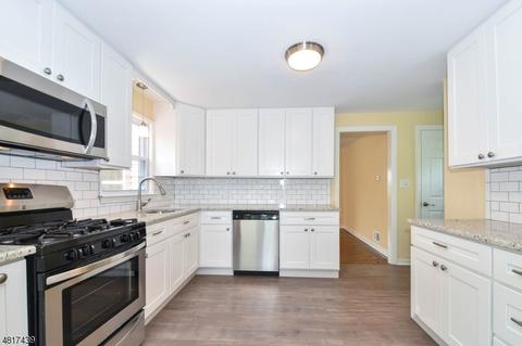 162 Jackson Ave, North Plainfield, NJ 07060 photo 6