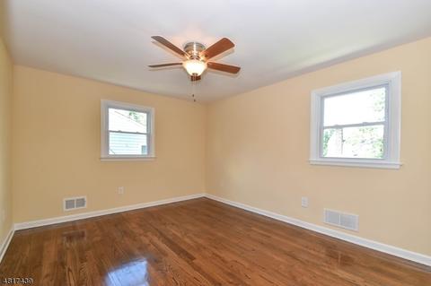162 Jackson Ave, North Plainfield, NJ 07060 photo 17