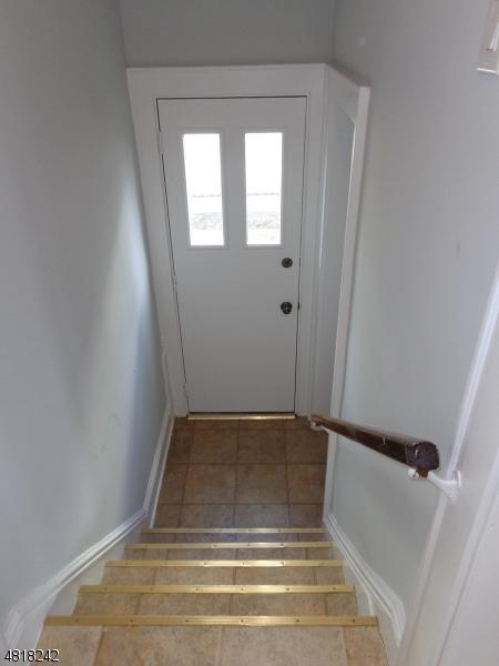 99 Elm Pl, Nutley, NJ 07110 photo 21