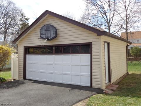 99 Elm Pl, Nutley, NJ 07110 photo 15