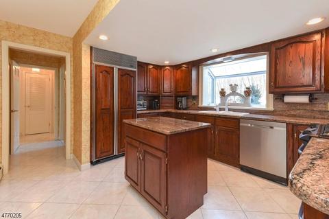 15 Elden Dr, Saddle River, NJ 07458 photo 13