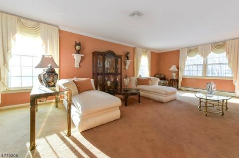 15 Elden Dr, Saddle River, NJ 07458 photo 7