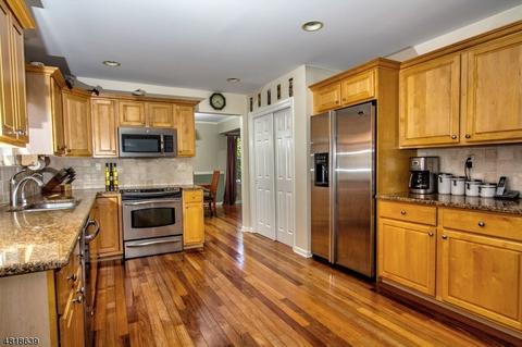10 Crestview Dr, Stanhope, NJ 07874 photo 14