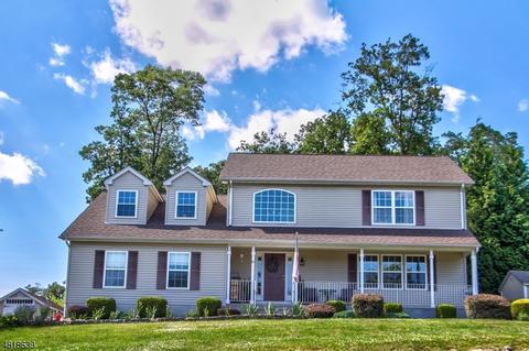 10 Crestview Dr, Stanhope, NJ 07874 photo 2