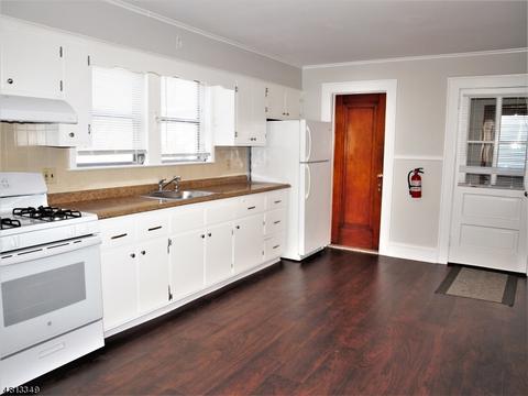 18 Union Ave, Nutley, NJ 07110 photo 3