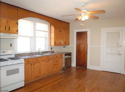 18 Union Ave, Nutley, NJ 07110 photo 8