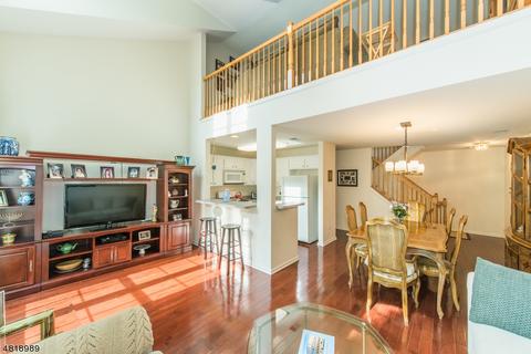 154 Carter Rd, Haskell, NJ 07420 photo 2