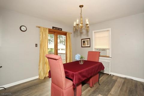 36 Dora Ave, Waldwick, NJ 07463 photo 7