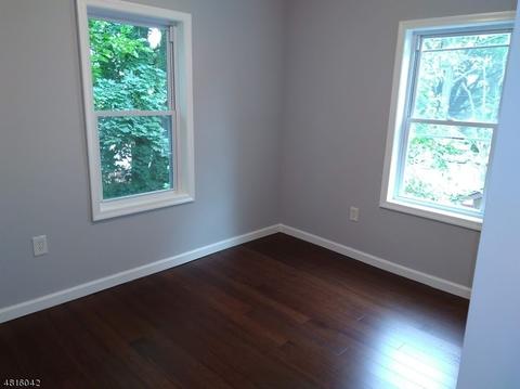 1479 Compton Ter, Hillside, NJ 07205 photo 9