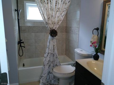 1479 Compton Ter, Hillside, NJ 07205 photo 12