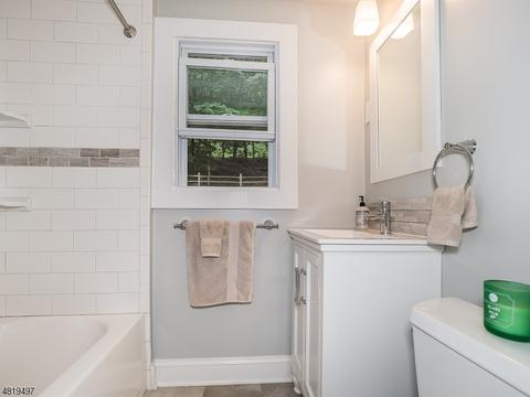 357 E Shore Trl, Sparta, NJ 07871 photo 16