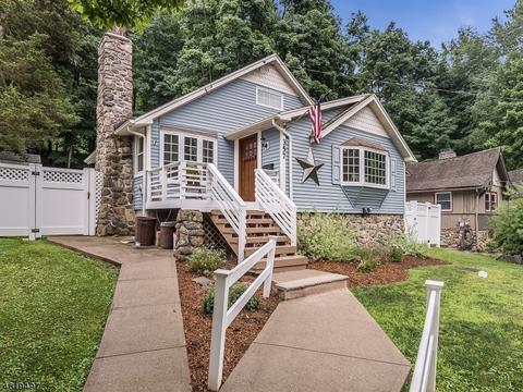 357 E Shore Trl, Sparta, NJ 07871 photo 3