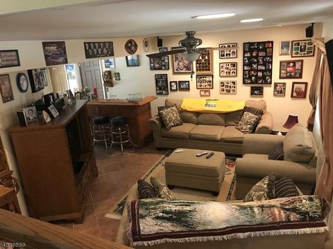 39 Dell Rd, Stanhope, NJ 07874 photo 5