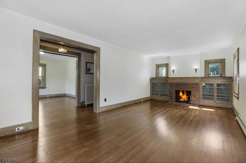 67 Maple St, Bloomfield, NJ 07003 photo 12