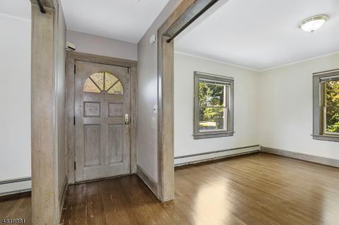 67 Maple St, Bloomfield, NJ 07003 photo 4