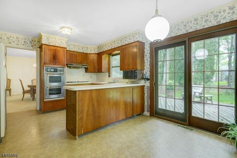 284 Bridle Path, Mountainside, NJ 07092 photo 11