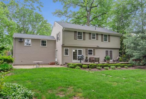 284 Bridle Path, Mountainside, NJ 07092 photo 2