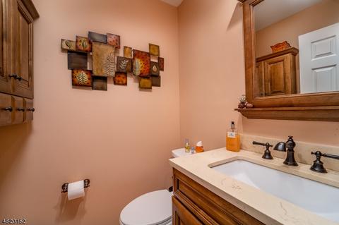 65 Easedale Rd, Wayne, NJ 07470 photo 9