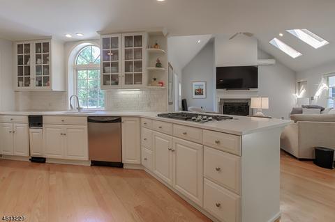 105 Bellevue Ave, Summit, NJ 07901 photo 8