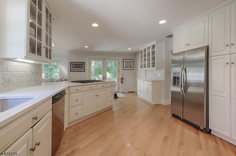 105 Bellevue Ave, Summit, NJ 07901 photo 6