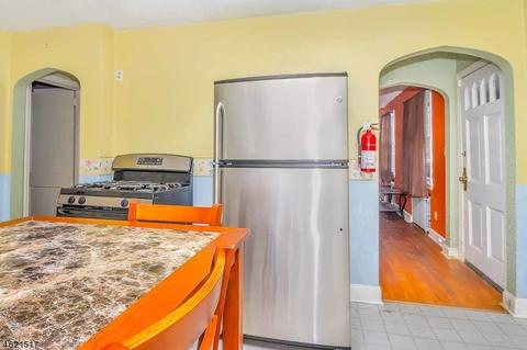 33-35 Everett Pl, Plainfield, NJ 07063 photo 10