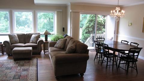 28 Roberts Cir, Bernards, NJ 07920 photo 6