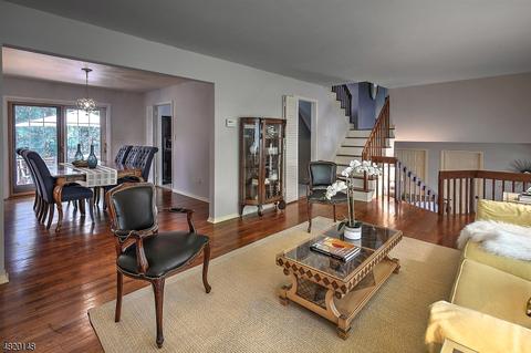 34 Mohawk Dr, Springfield, NJ 07081 photo 4