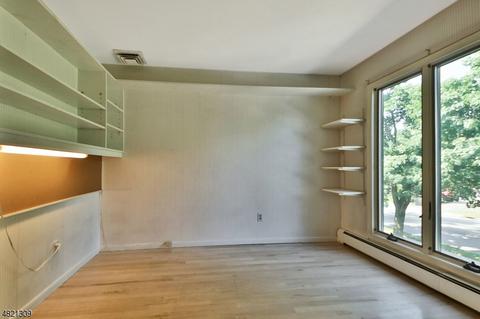 500 Farview Ave, Paramus, NJ 07652 photo 12
