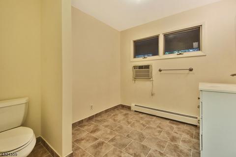 500 Farview Ave, Paramus, NJ 07652 photo 19
