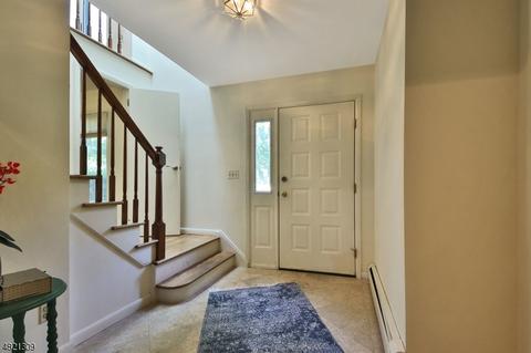 500 Farview Ave, Paramus, NJ 07652 photo 2