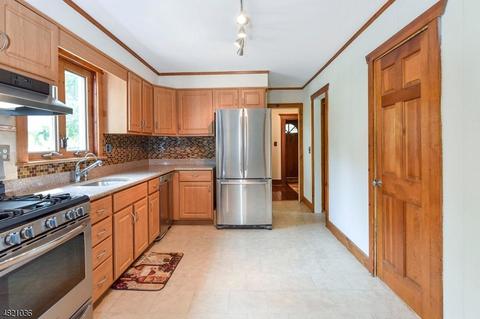 103 Alps Rd, Wayne, NJ 07470 photo 8