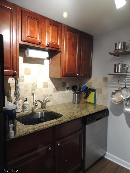 89 Kansas St #1D, Hackensack, NJ 07601 photo 2