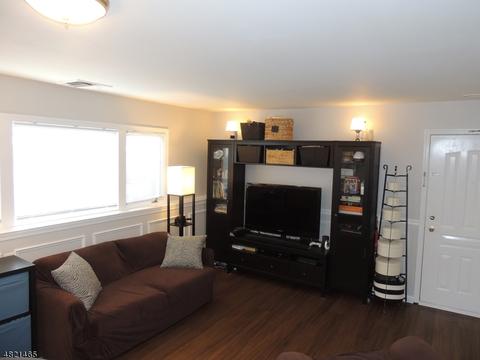 89 Kansas St #1D, Hackensack, NJ 07601 photo 5