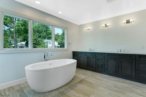 78 Myrtle Ave, Millburn, NJ 07041 photo 15
