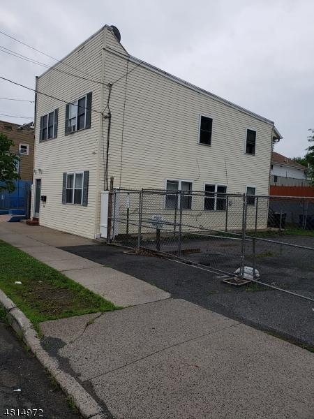 831 North Ave, Plainfield, NJ 07062 photo 4
