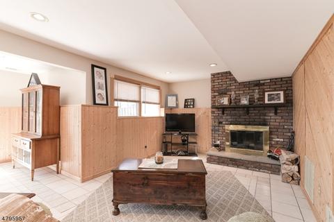 28 Pilgrim Way, Wayne, NJ 07470 photo 16