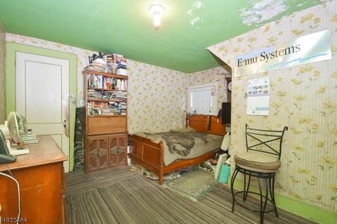 54 Chestnut Dr, Wayne, NJ 07470 photo 9