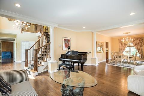 15 Shadow Ridge Rd, Wayne, NJ 07470 photo 6