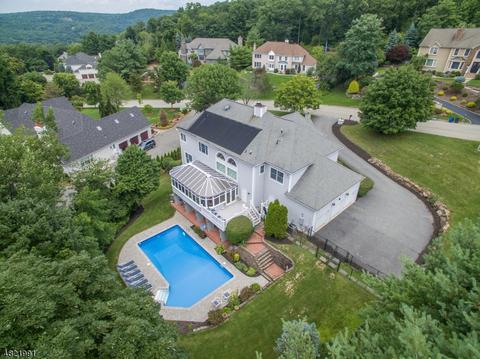 15 Shadow Ridge Rd, Wayne, NJ 07470 photo 4