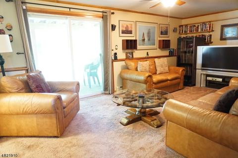 16 Stuckler Ln, Wayne, NJ 07470 photo 13