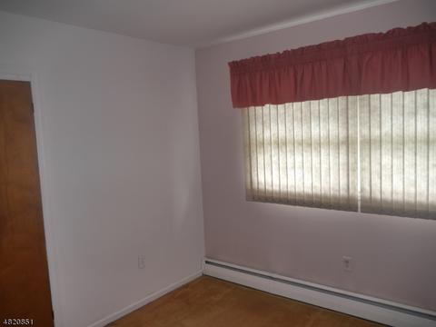 44 Sunnyridge Rd, Wayne, NJ 07470 photo 9