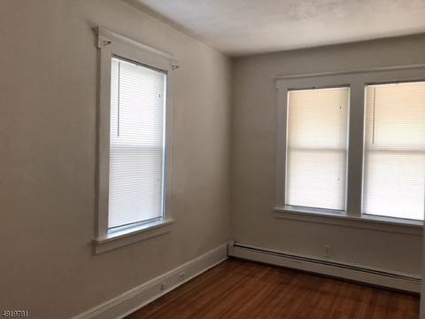 26 Thomas St, Bloomfield, NJ 07003 photo 5